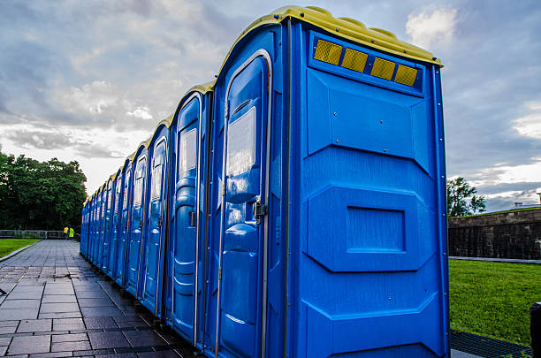 Best Portable toilet rental cost  in Claymont, DE